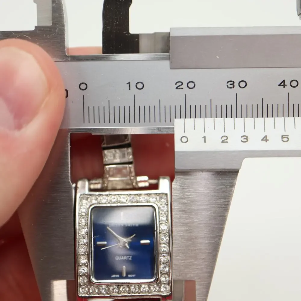 Jaclyn Smith Silver Tone Blue 20mm Tank Womens Watch Stretch Band w New Battery